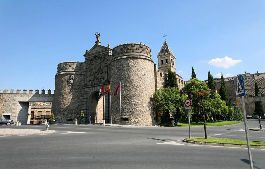 Apartamentos Adarve Toledo Buitenkant foto